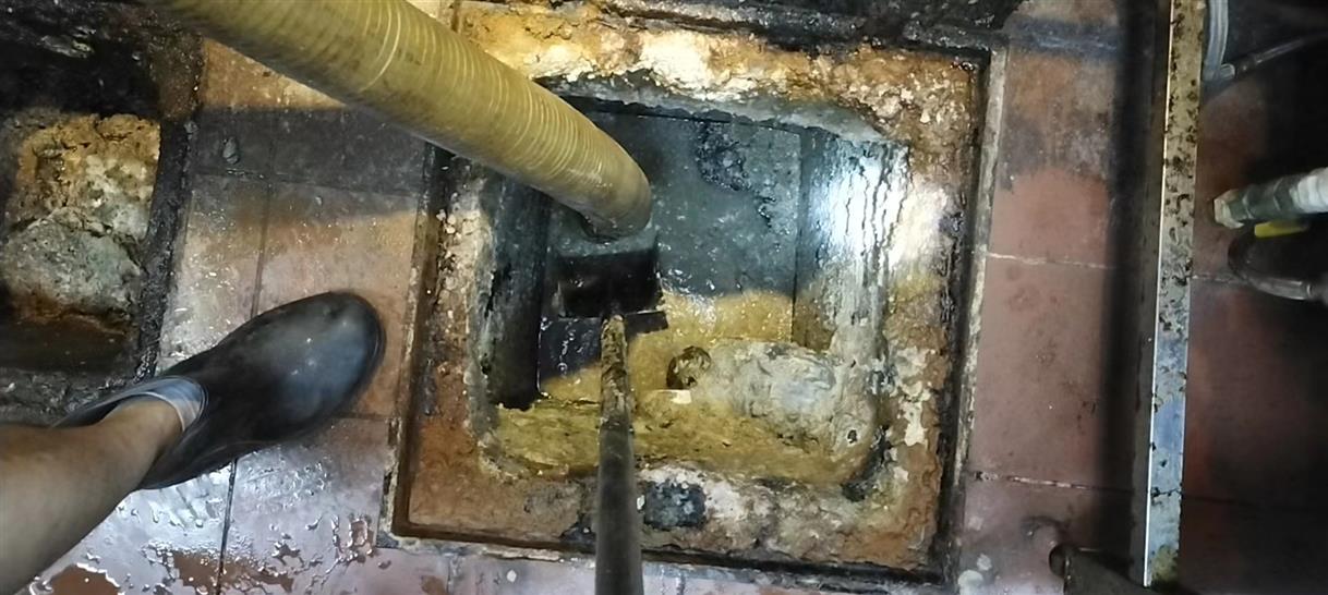 东升镇化油池清理-污水池清掏