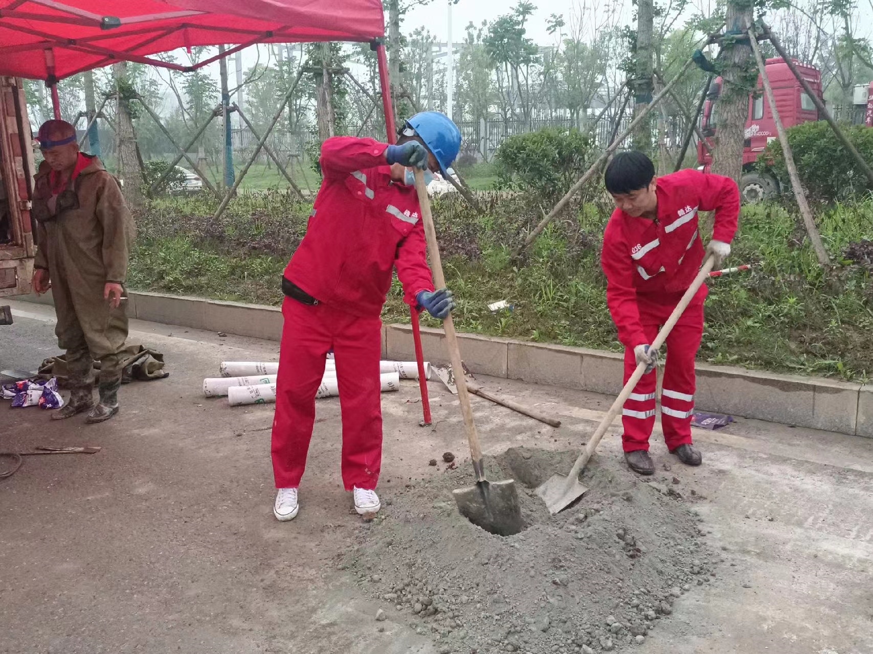 东升镇管道疏通哪家好】及时进行市政管道清淤